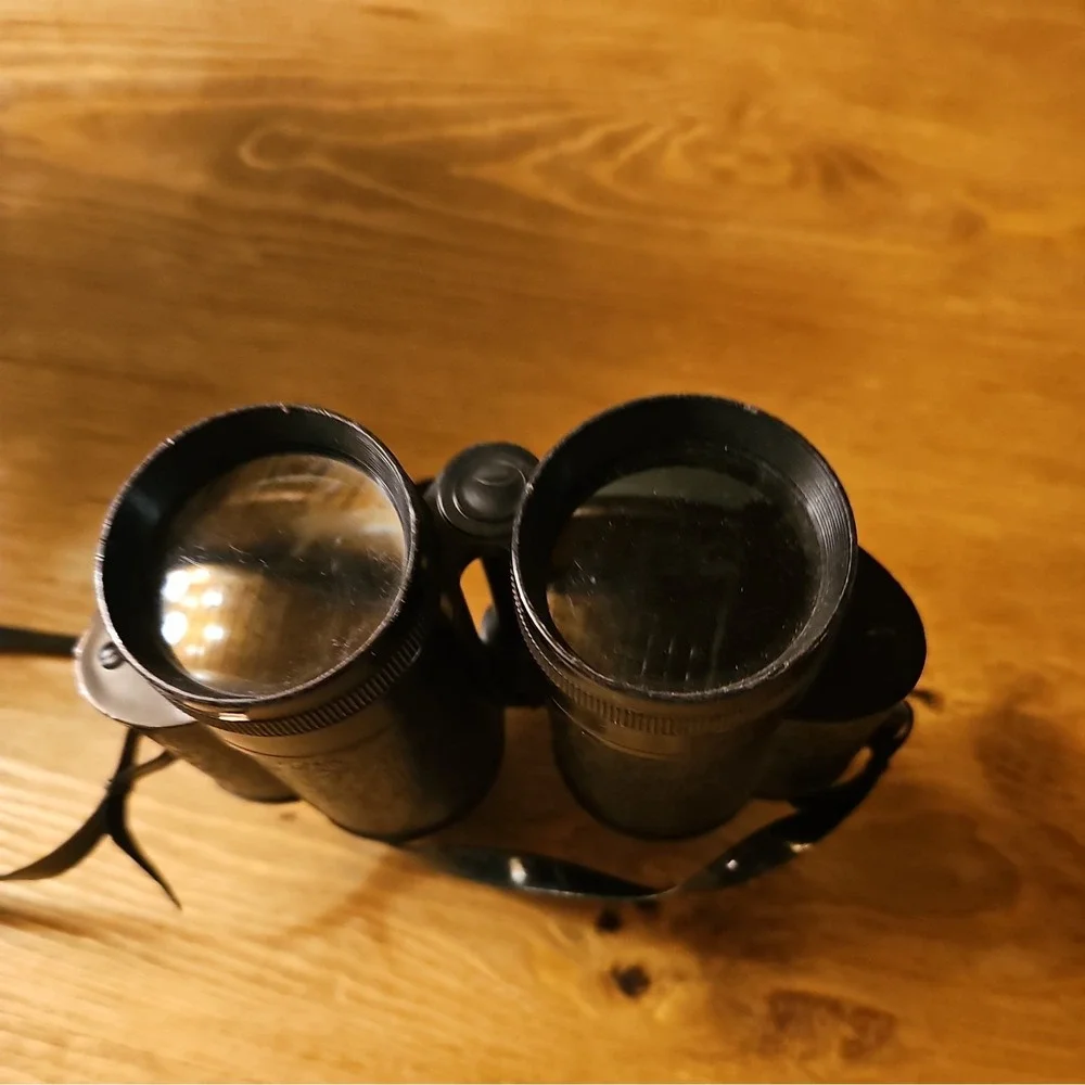 Vintage LONE RANGER Binoculars with Strap, good Condition!